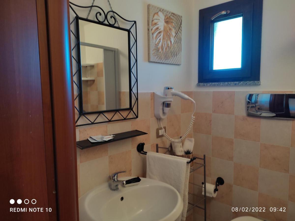 Room & Relax Eleinad Càbras Εξωτερικό φωτογραφία