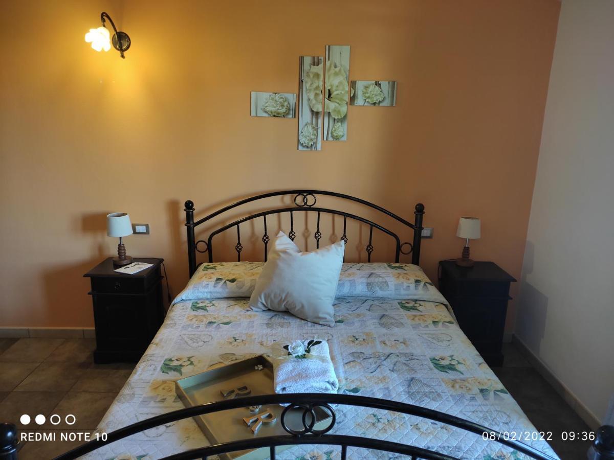 Room & Relax Eleinad Càbras Εξωτερικό φωτογραφία